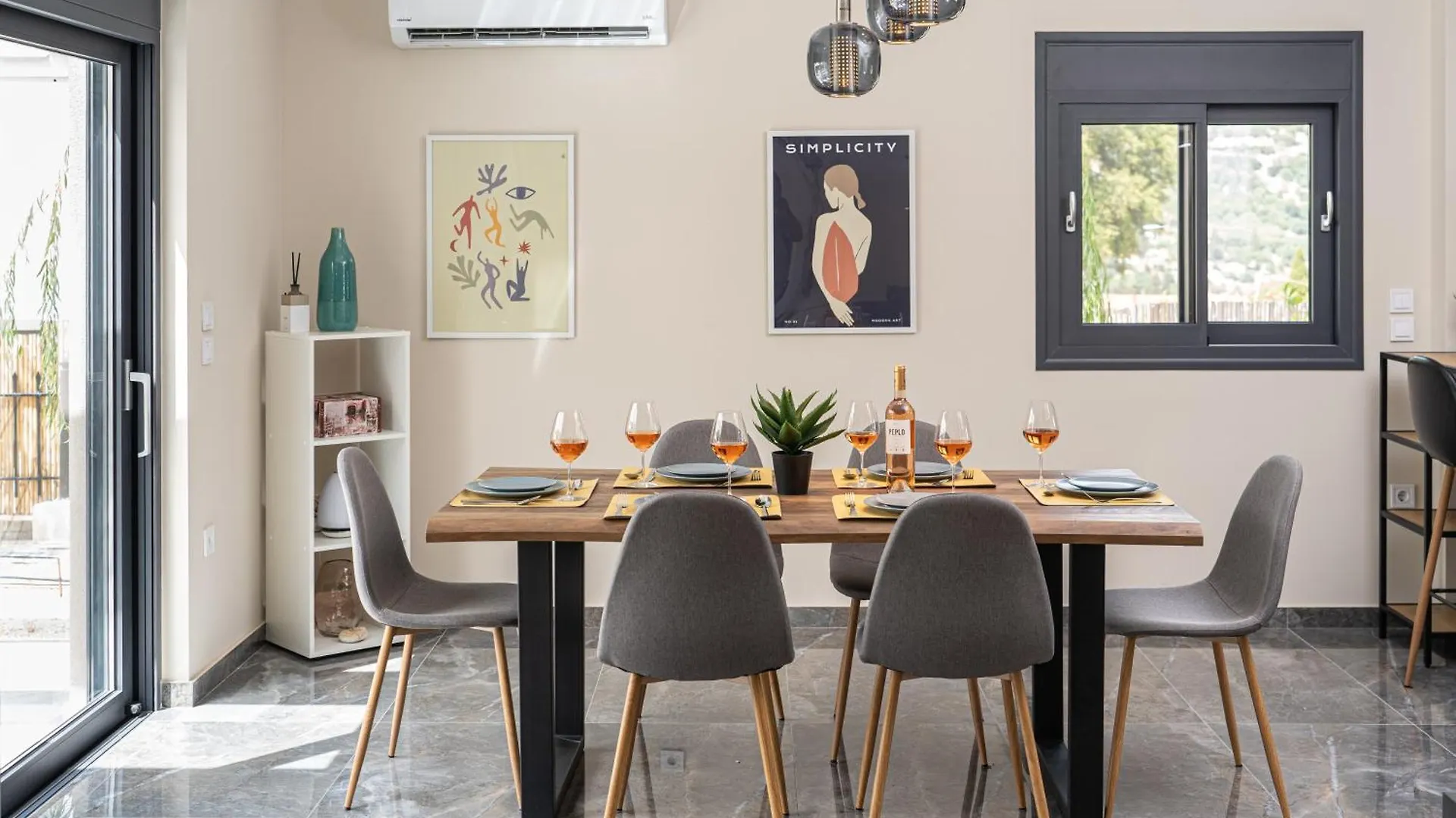 Legantes Luxury Apartments Makriotika